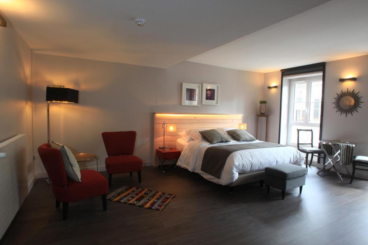 Logis Hotel-Restaurant Le Relais D'Aligre Châteauneuf-en-Thymerais Exteriör bild