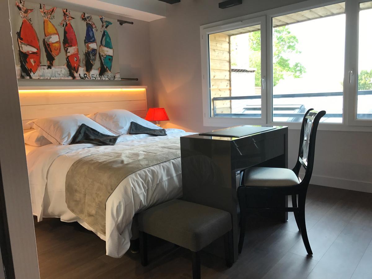 Logis Hotel-Restaurant Le Relais D'Aligre Châteauneuf-en-Thymerais Exteriör bild