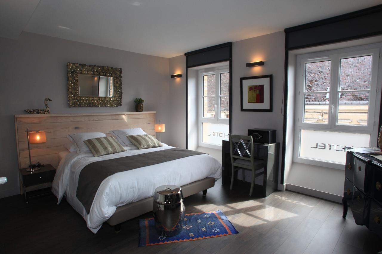 Logis Hotel-Restaurant Le Relais D'Aligre Châteauneuf-en-Thymerais Exteriör bild